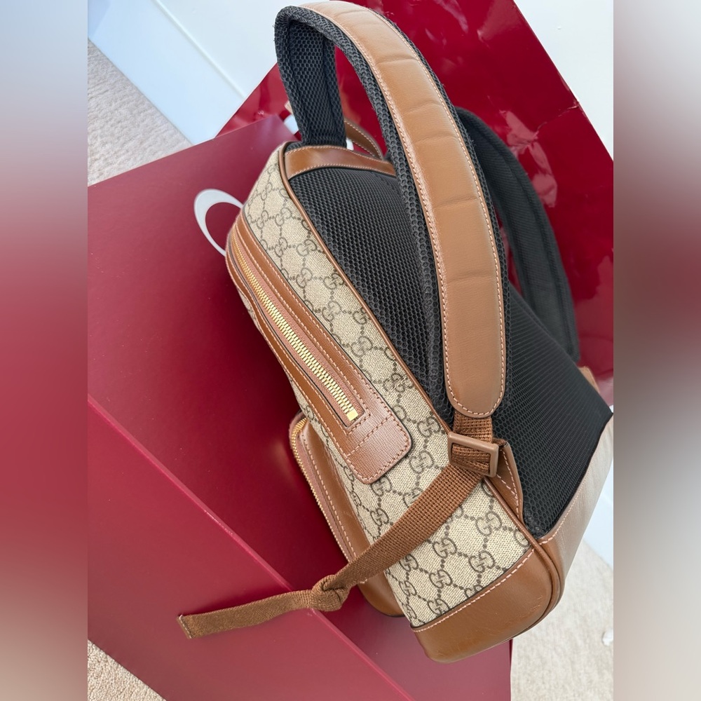 Gucci Beige and Brown Monogram Backpack - Picture 4 of 12